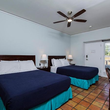 Sugar Apple Bed And Breakfast Christiansted Exterior photo