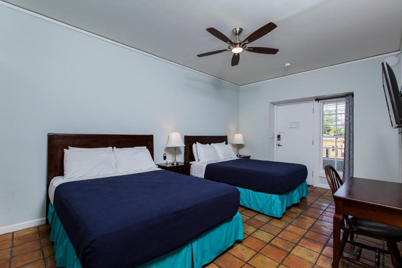 Sugar Apple Bed And Breakfast Christiansted Exterior photo